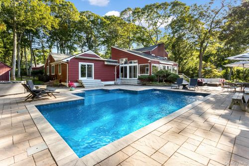 3693 Pine Neck Rd, Southold, NY, 11971-3139 | Card Image