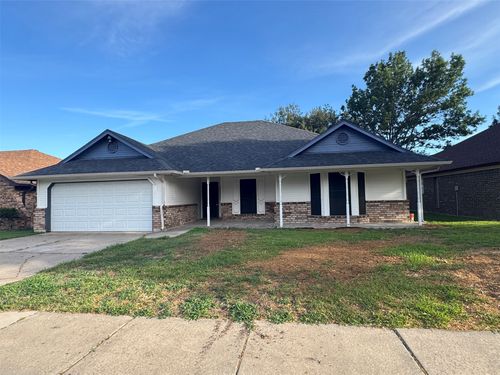 510 Betsy Ross Dr, Arlington, TX, 76002-2822 | Card Image