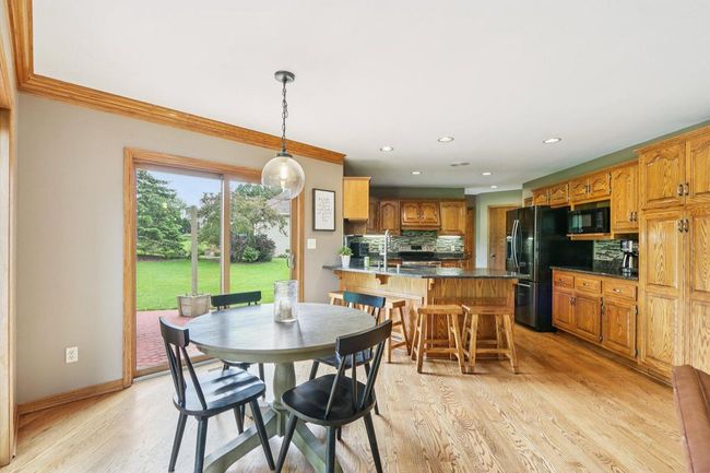 W151N10146 Windsong Circle, House other with 3 bedrooms, 2 bathrooms and null parking in GERMANTOWN WI | Image 12
