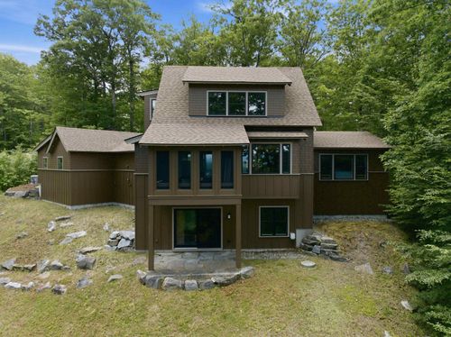 5 Peaked Hill Rd, Ashland, NH, 03217-4472 | Card Image