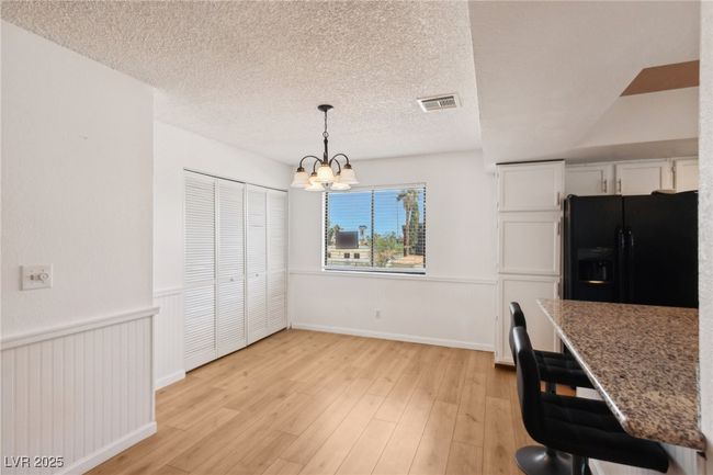 4 - 6711 W Charleston Blvd, Condo with 2 bedrooms, 2 bathrooms and null parking in Las Vegas NV | Image 5
