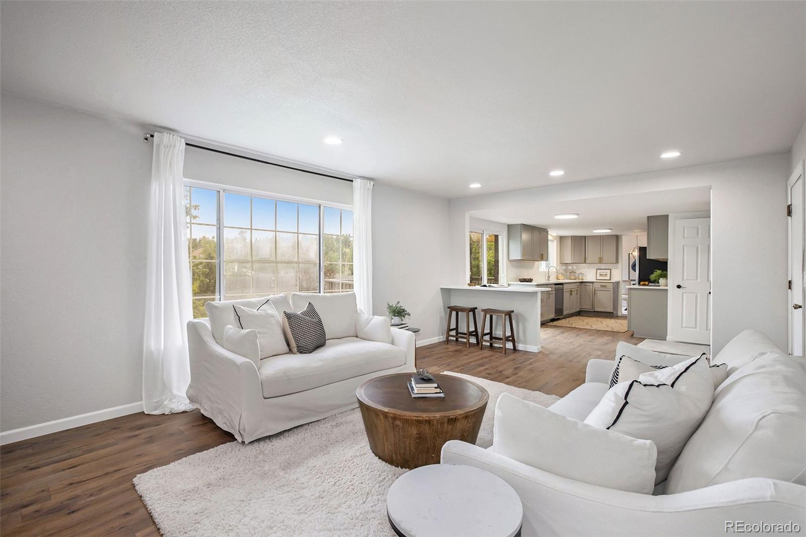 Geddes Cir, Littleton, CO 80127