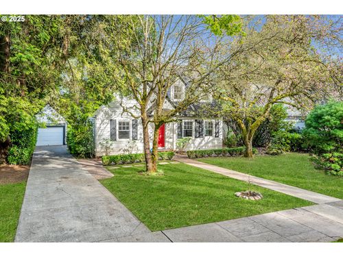 1856 Se Saint Andrews Dr, Portland, OR, 97202-9017 | Card Image