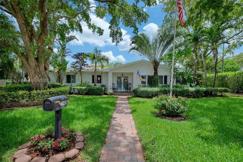 7340 Sw 123rd Ter, Pinecrest, FL, 33156-5323 | Card Image