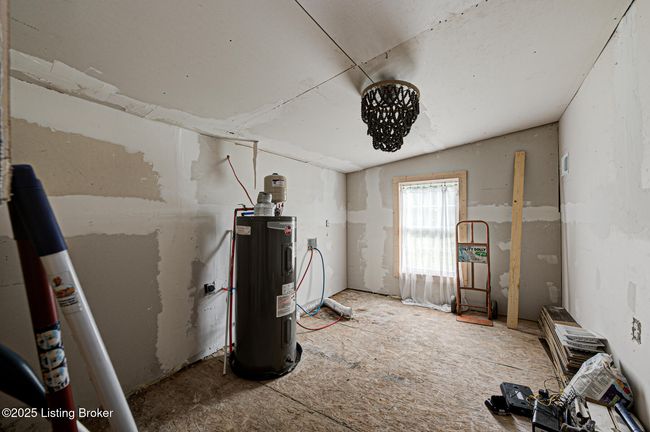 Laundry Room | Image 9