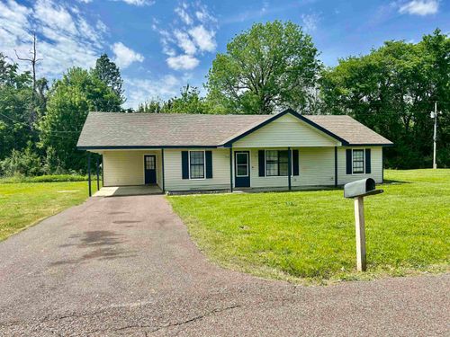 59 Crosswinds Cv, Henning, TN, 38041-6180 | Card Image