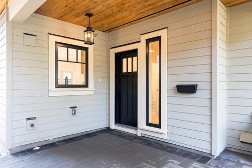 261 W 6th St, North Vancouver, BC, V7M1K7 | Card Image