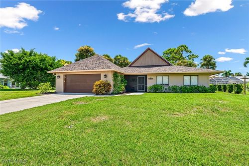 9908 White Sands Pl, BONITA SPRINGS, FL, 34135-2802 | Card Image