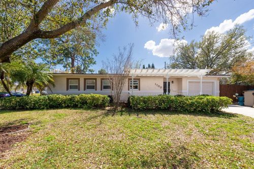 1700 74th Ave N, ST PETERSBURG, FL, 33702-4936 | Card Image
