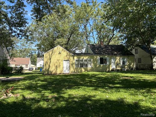 24409 Stanford St, Dearborn Heights, MI, 48125-1947 | Card Image