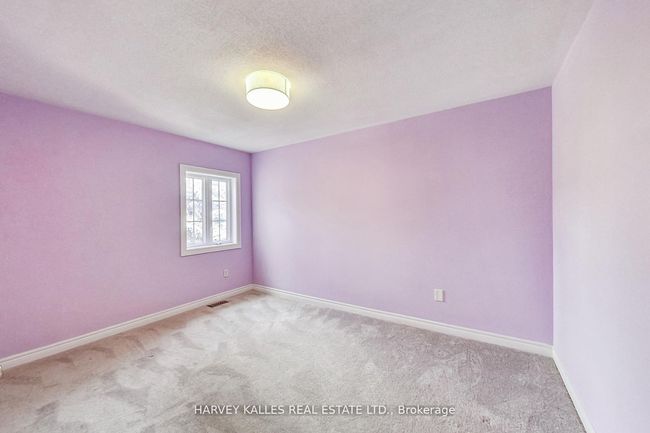 241 Denise Cir, House attached with 3 bedrooms, 3 bathrooms and 3 parking in Newmarket ON | Image 21