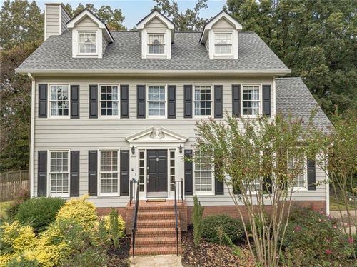 5040 Puritan Dr, Sugar Hill, GA, 30518-5909 | Card Image