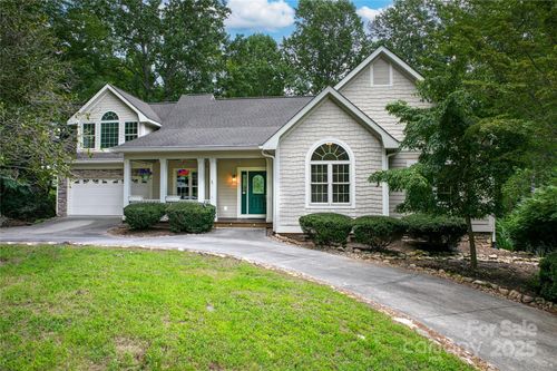 l22-16 Uloque Ct, Brevard, NC, 28712-9459 | Card Image