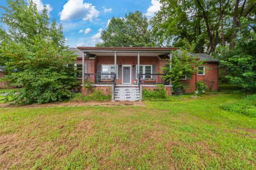 1305 Hollywood Dr, Jackson, TN, 38301-3808 | Card Image