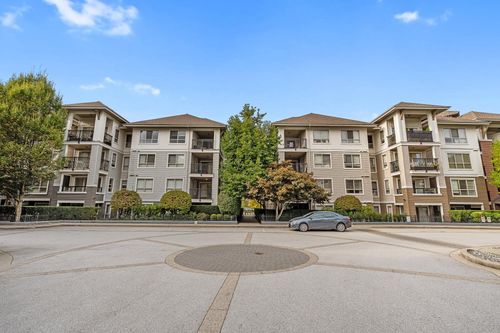 d111-8929 202 St, Langley, BC, V1M0B4 | Card Image