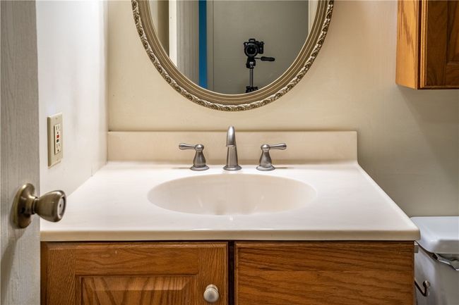 APT-24A - 331 Ridge Point Cir, Condo with 2 bedrooms, 1 bathrooms and null parking in Bridgeville PA | Image 12