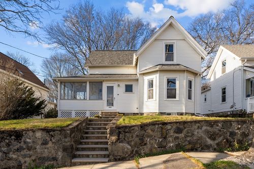 14 Aerial St, Arlington, MA, 02474-1424 | Card Image
