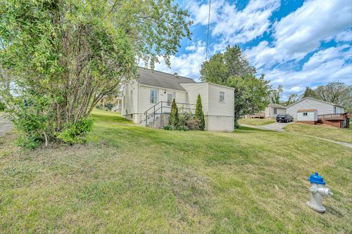 1404 10th St Ne, Roanoke, VA, 24012-5802 | Card Image