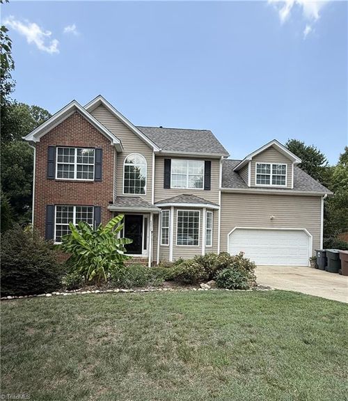 5212 Flintrock Ct, Greensboro, NC, 27455-1376 | Card Image