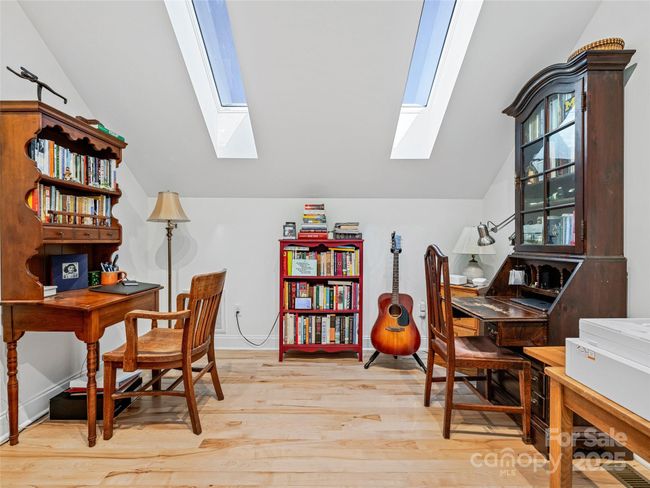 60 Skyvue Ct, Townhouse with 2 bedrooms, 3 bathrooms and null parking in Saluda NC | Image 29