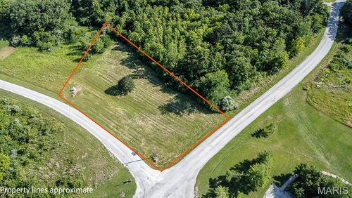 658 Quarry Rd, Golden Eagle, IL, 62036-2184 | Card Image