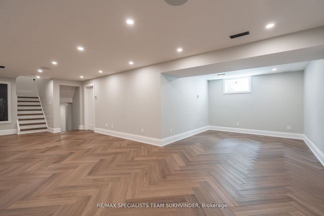 19 Rouge River Cir, House other with 4 bedrooms, 3 bathrooms and 6 parking in Markham ON | Image 28