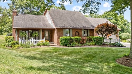 4805 Harvest Cir Se, Canton, OH, 44707-1165 | Card Image