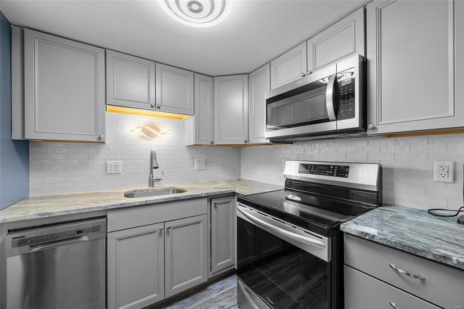 APT-7 - 1406 Durango Ln, Condo with 2 bedrooms, 1 bathrooms and null parking in Fenton MO | Image 6