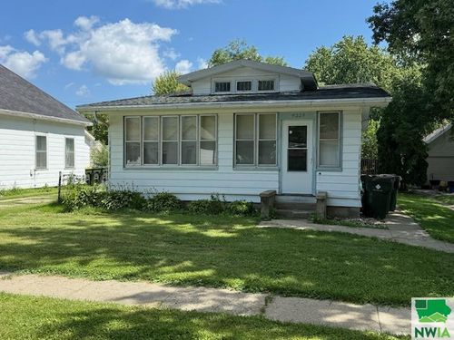4324 Polk St, Sioux City, IA, 51108-1338 | Card Image