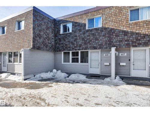 616 Village On The Green Nw, Edmonton, AB, T5A1H2 | Card Image
