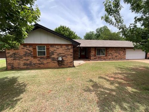 116 Pinewood Dr, Tuttle, OK, 73089-8400 | Card Image
