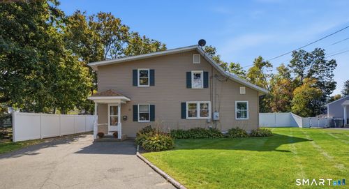 13 Spring St, Plainville, CT, 06062-3202 | Card Image