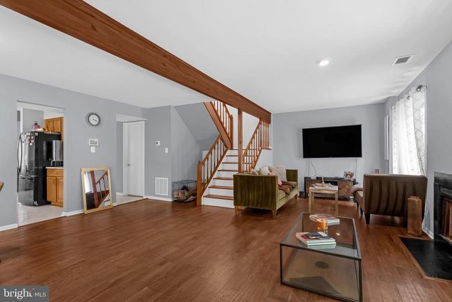 2310 Glade Bank Way, Townhouse with 3 bedrooms, 3 bathrooms and null parking in RESTON VA | Image 7