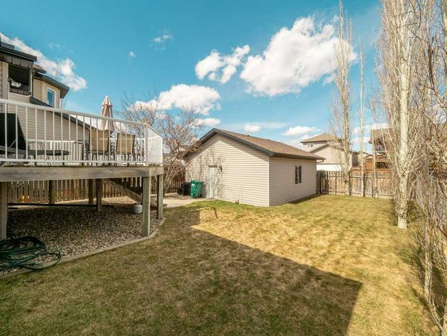 135 Grand River Boulevard W, Home with 4 bedrooms, 3 bathrooms and 4 parking in Lethbridge AB | Image 4