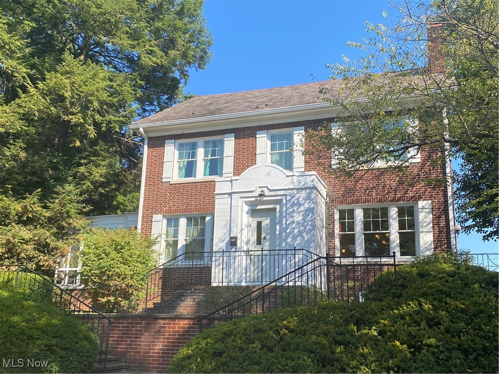 Fairmont Ave, Zanesville, OH 43701