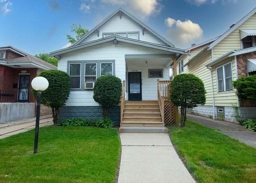 12018 S Wentworth Ave, CHICAGO, IL, 60628-6535 | Card Image