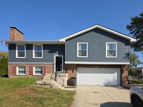 140 S Whispering Hills Dr, Naperville, IL, 60540-4224 | Card Image