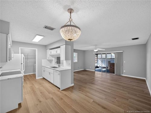 3986 Nw Cinnamon Tree Cir, Jensen Beach, FL, 34957-3643 | Card Image