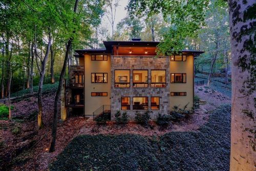 1180 E Beechwood Dr Nw, Atlanta, GA, 30327-2706 | Card Image