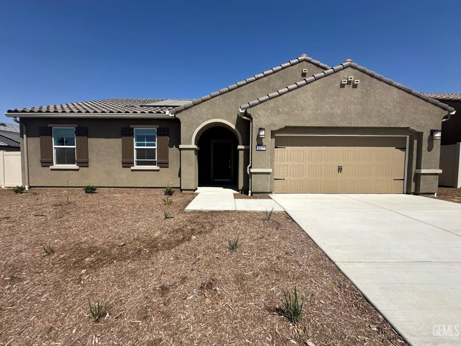 Chukchansi Ave, Bakersfield, CA 93306