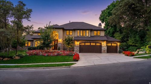 3467 E Hidden Oak Dr, Cottonwood Heights, UT, 84121 | Card Image