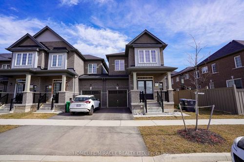 35 Sail Rd, Brampton, ON, L7A4W7 | Card Image