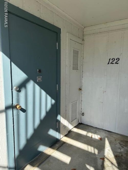 122-501 Darby Lane, New Iberia, LA, 70560 | Card Image