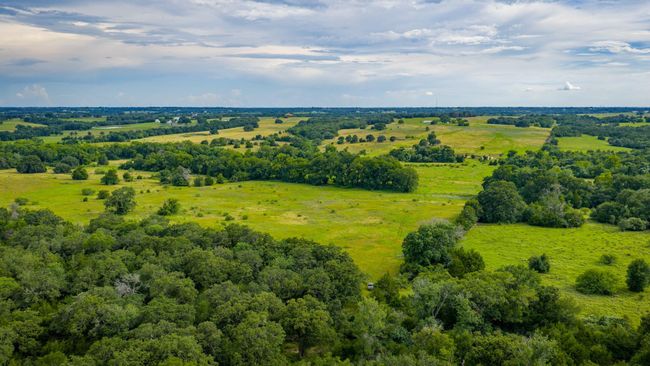 7101 Boehnemann Rd, Home with 3 bedrooms, 4 bathrooms and 2 parking in Brenham TX | Image 34