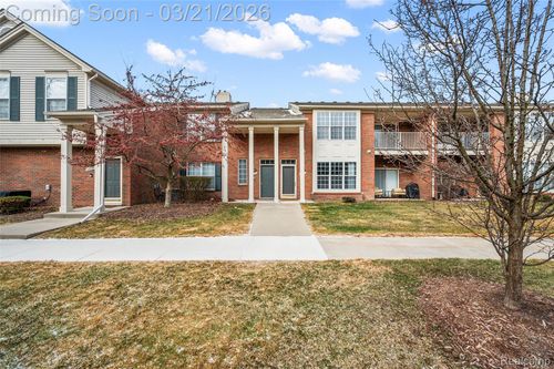 43935 Rushcliffe Dr, Sterling Heights, MI, 48313-1198 | Card Image