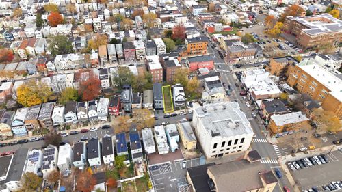 206 Ege Ave, JC, West Bergen, NJ, 07304 | Card Image