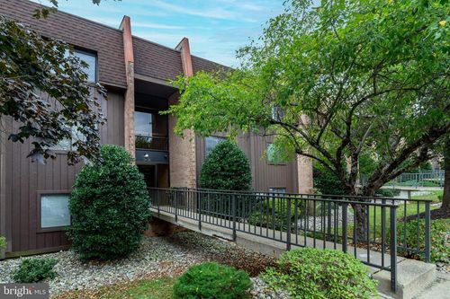 36 Hermitage Dr, NEW HOPE, PA, 18938-1054 | Card Image