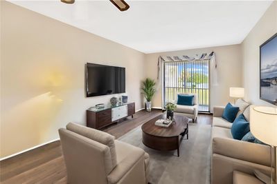 F-204 - 3879 Lake Bayshore Drive, Condo with 2 bedrooms, 1 bathrooms and null parking in Bradenton FL | Image 2