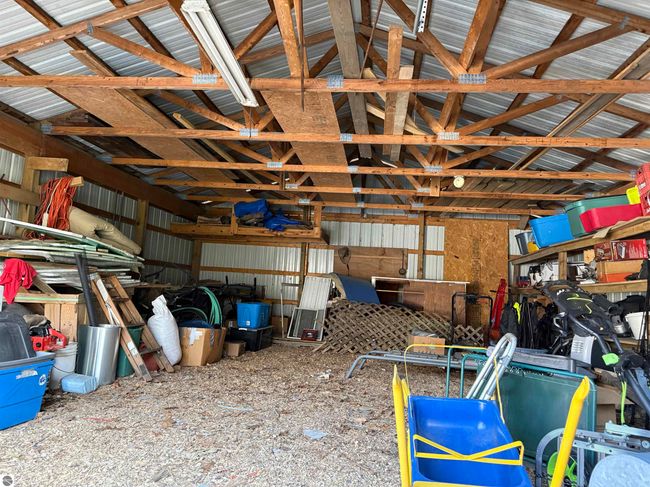 20080 Maple St, House other with 3 bedrooms, 1 bathrooms and null parking in Lake Ann MI | Image 8