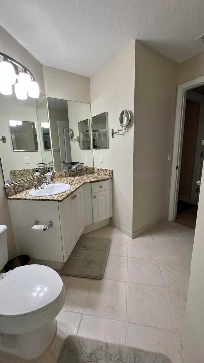 APT-302 - 11021 Legacy Ln, Condo with 2 bedrooms, 2 bathrooms and null parking in Palm Beach Gardens FL | Image 22